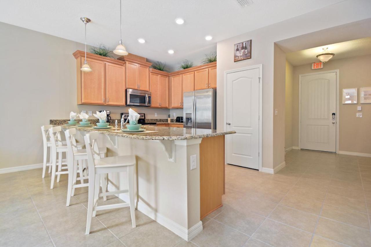 Four Bedrooms Townhome 5120 키시미 외부 사진